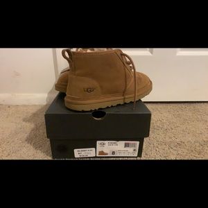 Men Ugg Boots Brown size 8